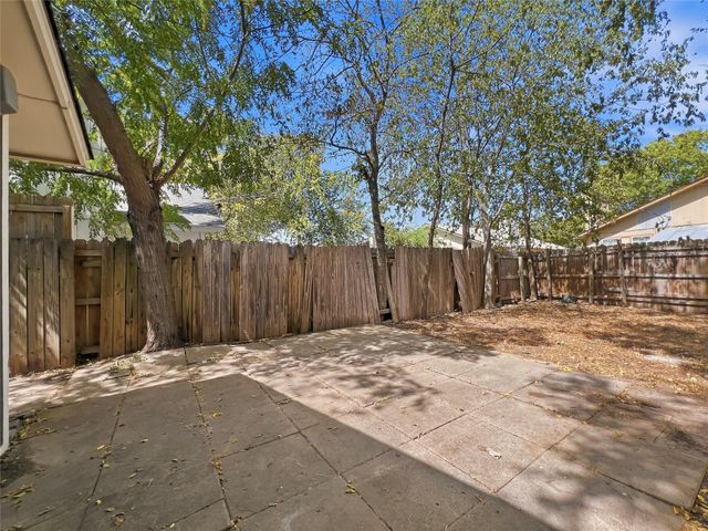 1012 Fieldwood DR A, Austin, TX 78758
