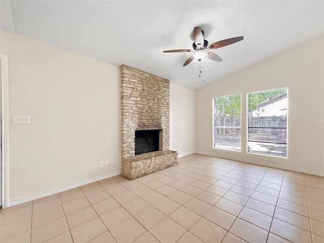 1012 Fieldwood DR A, Austin, TX 78758