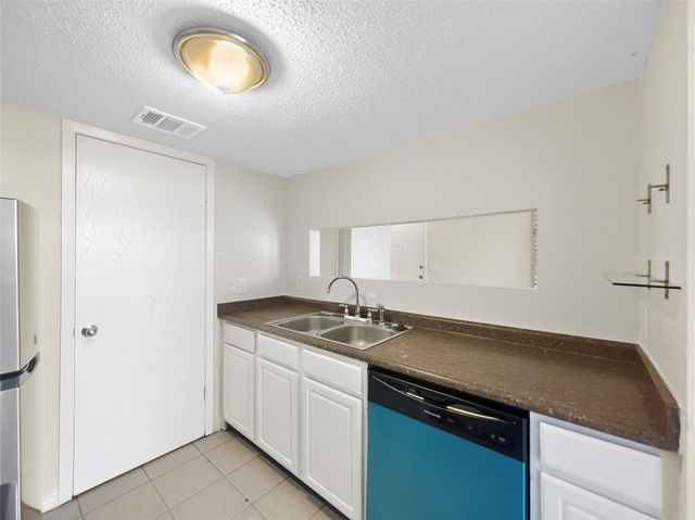 1012 Fieldwood DR A, Austin, TX 78758