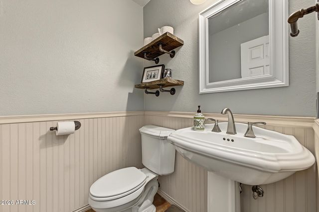 10609 W DALEY Lane, Peoria, AZ 85383
