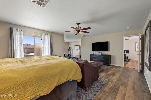 10609 W DALEY Lane, Peoria, AZ 85383