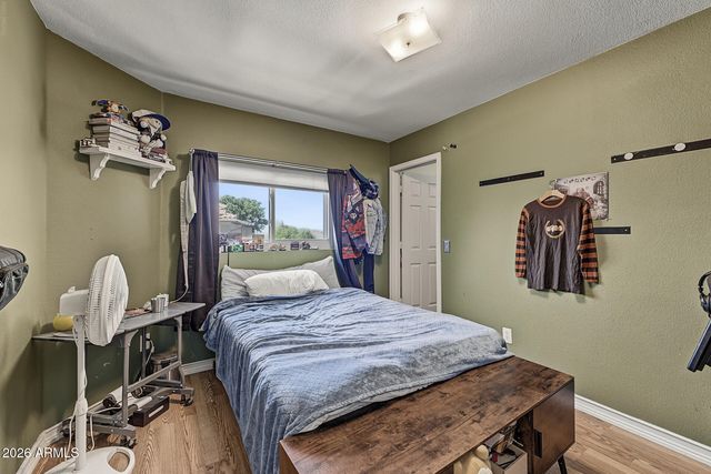 10609 W DALEY Lane, Peoria, AZ 85383