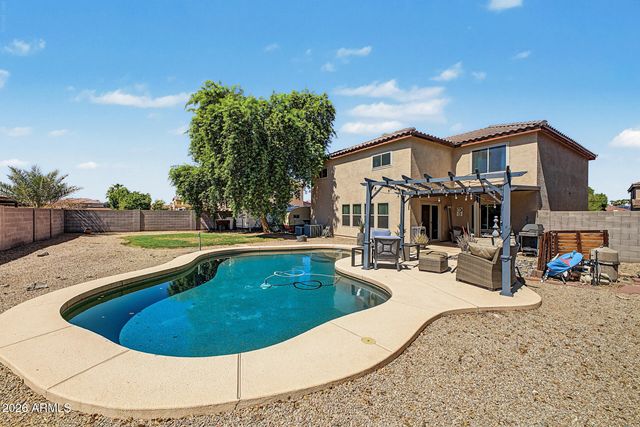 10609 W DALEY Lane, Peoria, AZ 85383