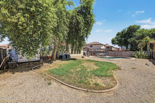 10609 W DALEY Lane, Peoria, AZ 85383