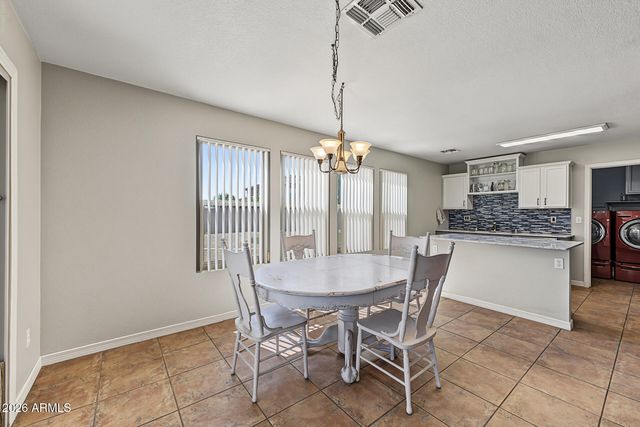 10609 W DALEY Lane, Peoria, AZ 85383