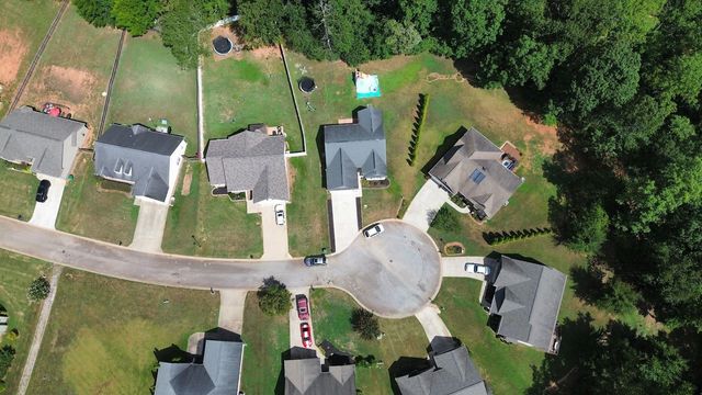 149 Topaz Ln, Gaffney, SC 29341
