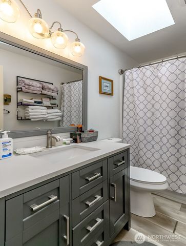 19113 21st Street SW, Lakebay, WA 98349