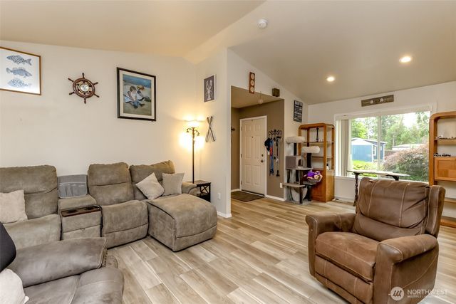 19113 21st Street SW, Lakebay, WA 98349