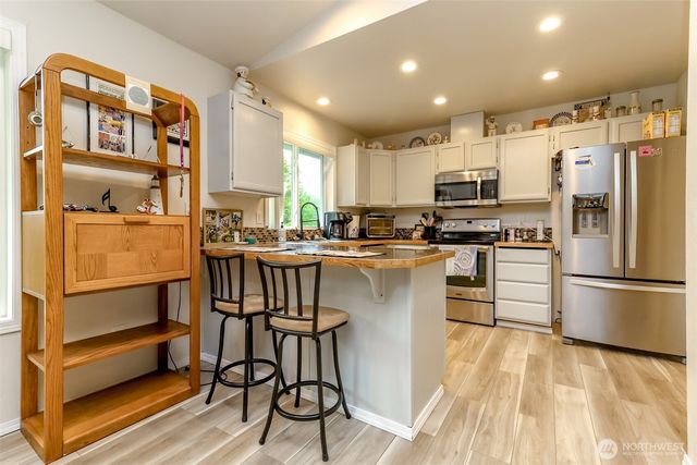19113 21st Street SW, Lakebay, WA 98349