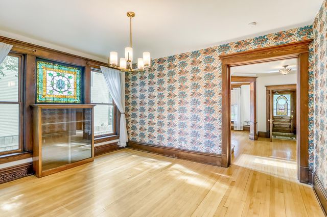 1117 3rd Avenue S, Fargo, ND 58103