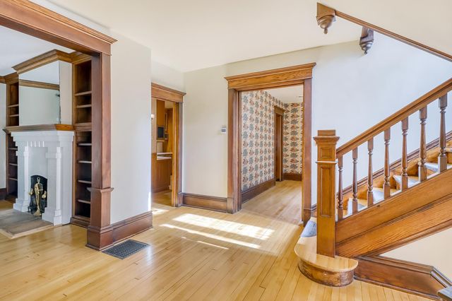 1117 3rd Avenue S, Fargo, ND 58103