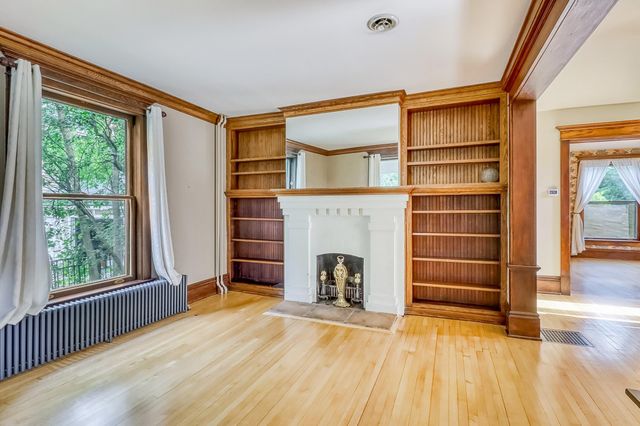 1117 3rd Avenue S, Fargo, ND 58103