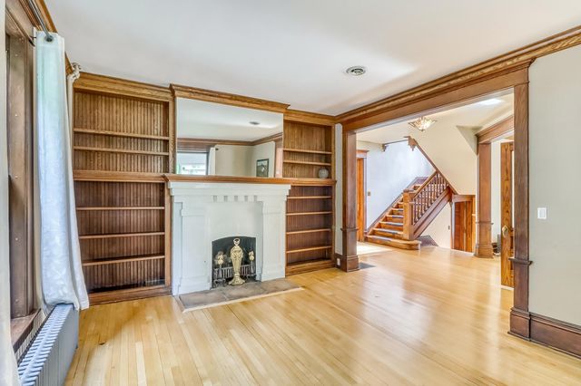 1117 3rd Avenue S, Fargo, ND 58103