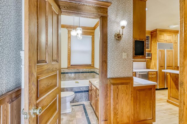 1117 3rd Avenue S, Fargo, ND 58103