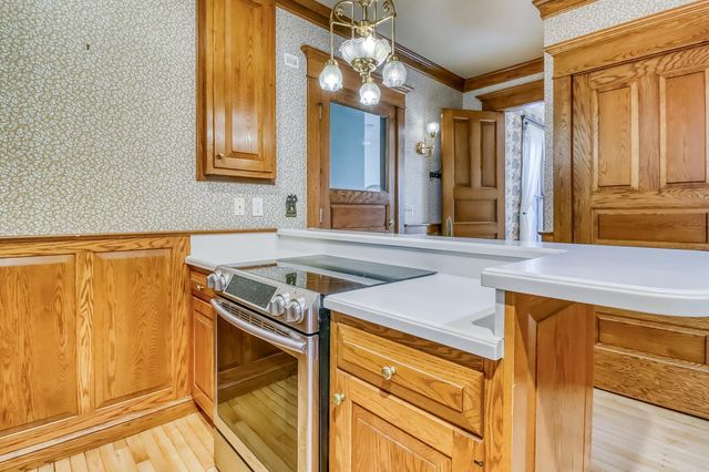 1117 3rd Avenue S, Fargo, ND 58103