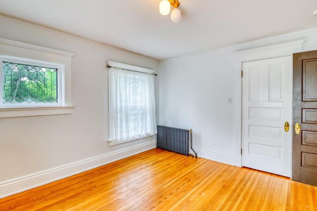 1117 3rd Avenue S, Fargo, ND 58103