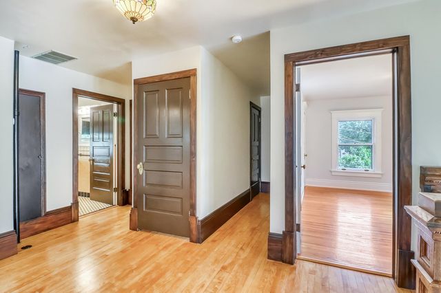 1117 3rd Avenue S, Fargo, ND 58103