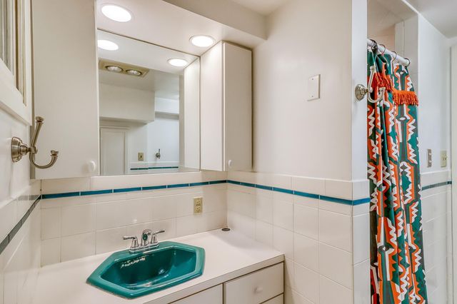 1117 3rd Avenue S, Fargo, ND 58103