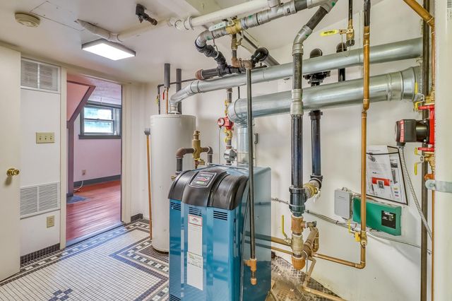 1117 3rd Avenue S, Fargo, ND 58103