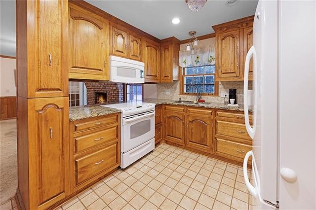 835 Tranquil Drive, Austell, GA 30106