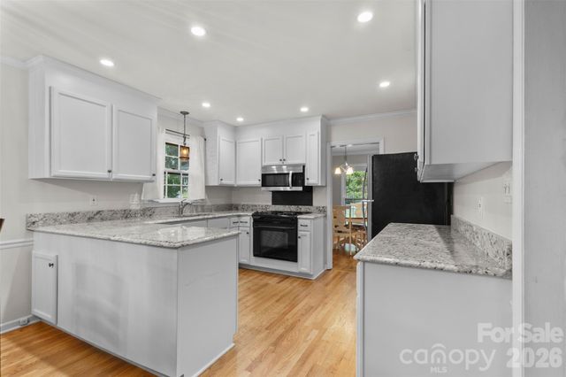 3022 Butter Churn Lane, Matthews, NC 28105