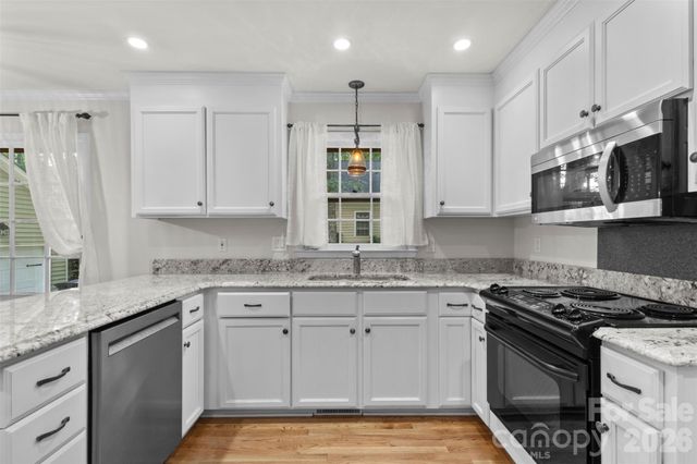 3022 Butter Churn Lane, Matthews, NC 28105