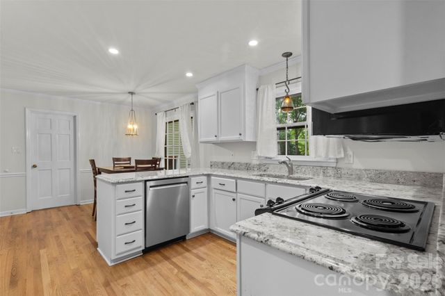 3022 Butter Churn Lane, Matthews, NC 28105