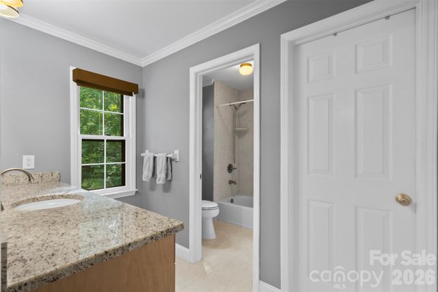 3022 Butter Churn Lane, Matthews, NC 28105