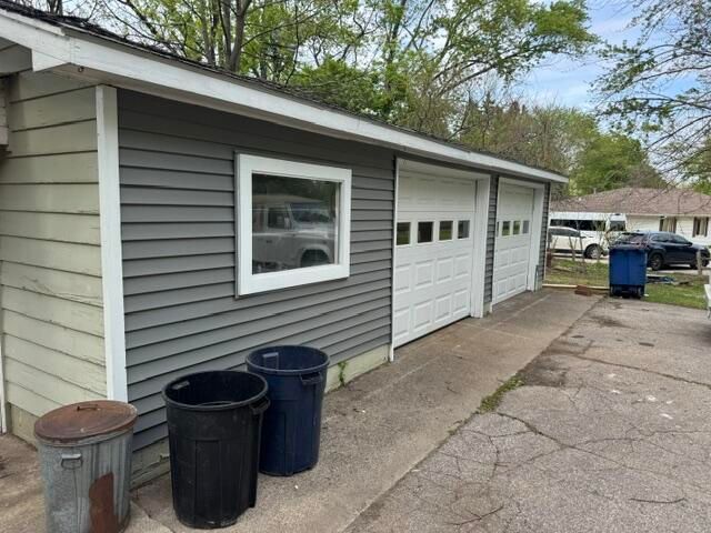 1001 Earl Road, Michigan City, IN 46360