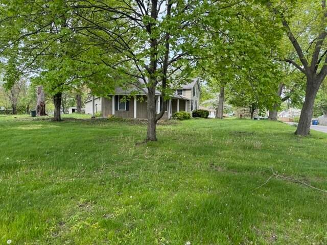 1001 Earl Road, Michigan City, IN 46360
