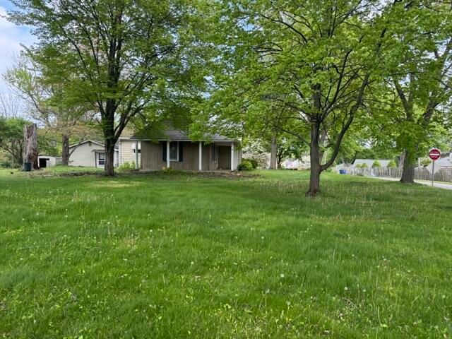 1001 Earl Road, Michigan City, IN 46360