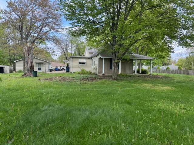 1001 Earl Road, Michigan City, IN 46360