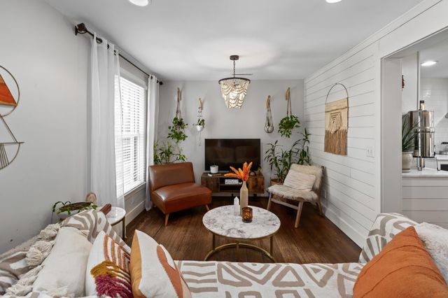 447 Geddes Avenue, Charleston, SC 29407