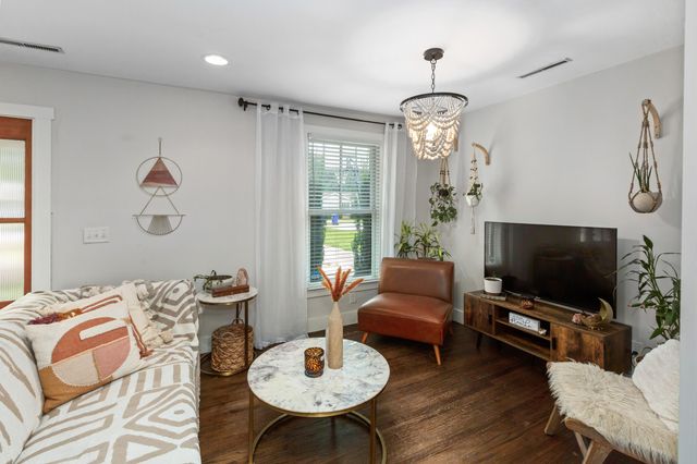 447 Geddes Avenue, Charleston, SC 29407