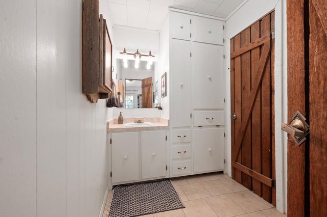 115 Princes Circle, Ivanhoe, TX 75979