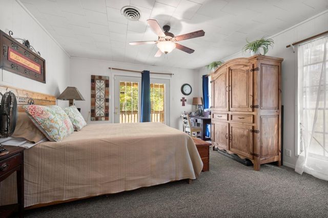 115 Princes Circle, Ivanhoe, TX 75979