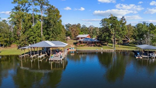 115 Princes Circle, Ivanhoe, TX 75979