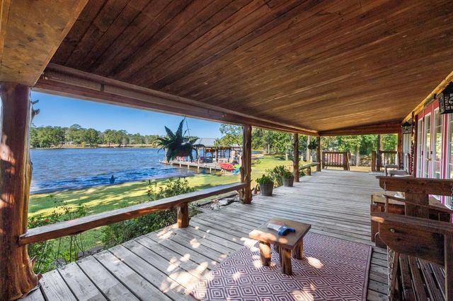 115 Princes Circle, Ivanhoe, TX 75979