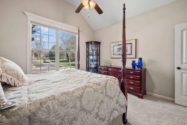 15917 E 29th Street Court S, Independence, MO 64055