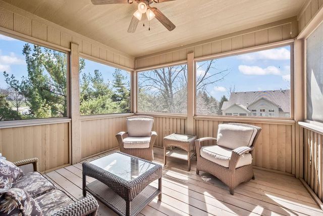 15917 E 29th Street Court S, Independence, MO 64055