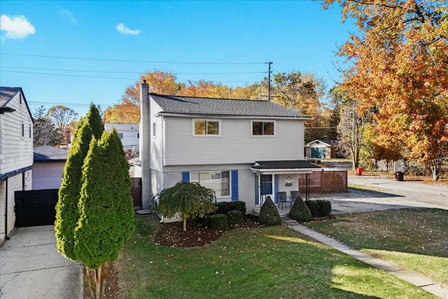 29945 Everett Street, Southfield City, MI 48076