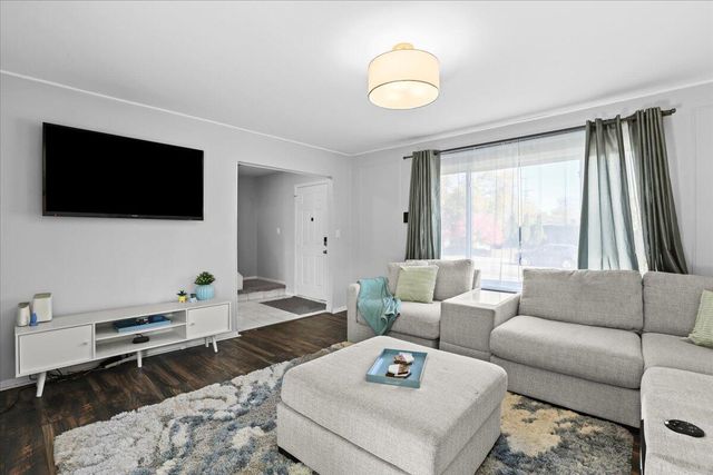 29945 Everett Street, Southfield City, MI 48076