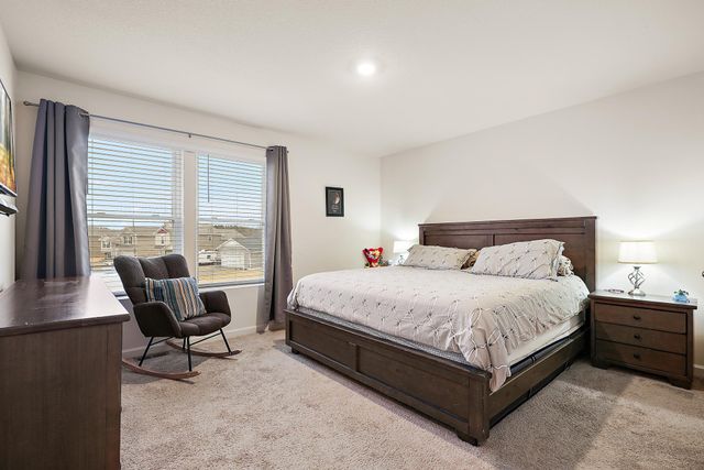 39604 Fallbrook Avenue, North Branch, MN 55056