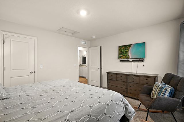 39604 Fallbrook Avenue, North Branch, MN 55056