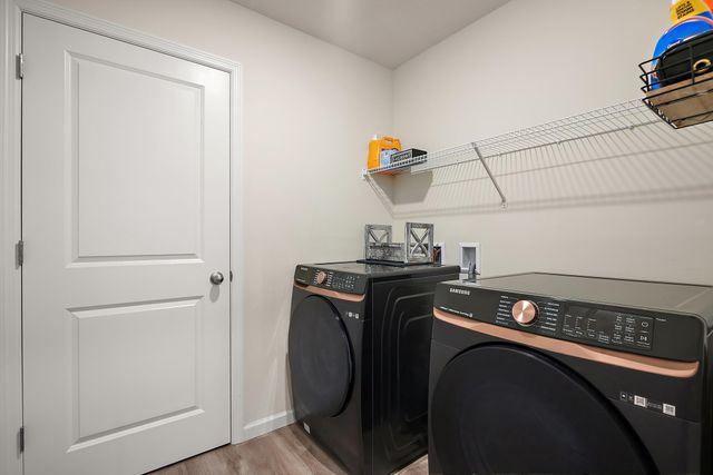 39604 Fallbrook Avenue, North Branch, MN 55056