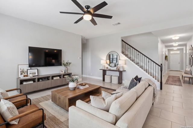303 Rose Spoonbill, San Antonio, TX 78253
