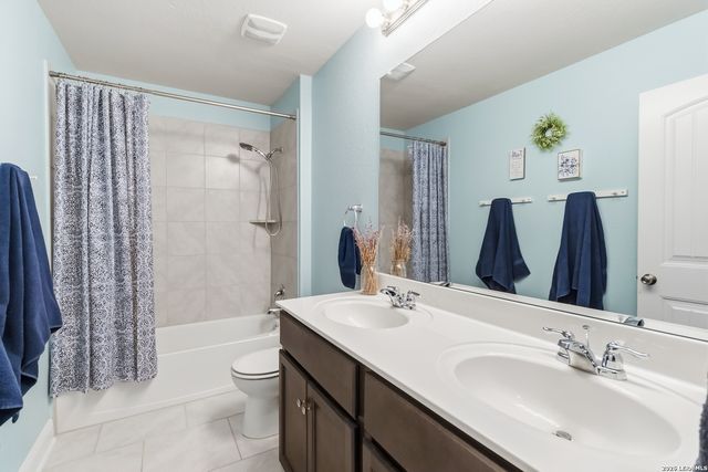303 Rose Spoonbill, San Antonio, TX 78253