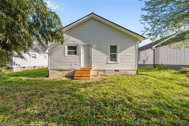 312 Cleveland Avenue, Burlington, NC 27215