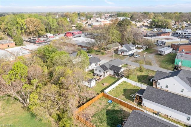 312 Cleveland Avenue, Burlington, NC 27215