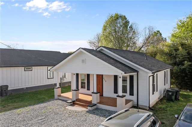 312 Cleveland Avenue, Burlington, NC 27215